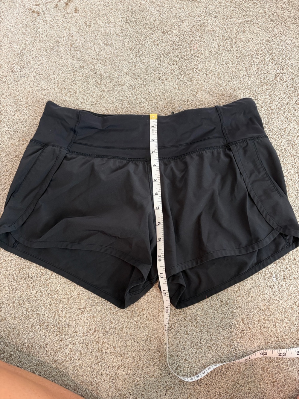 lululemon Speed Short Black Running Shorts Zip Pocket size 6